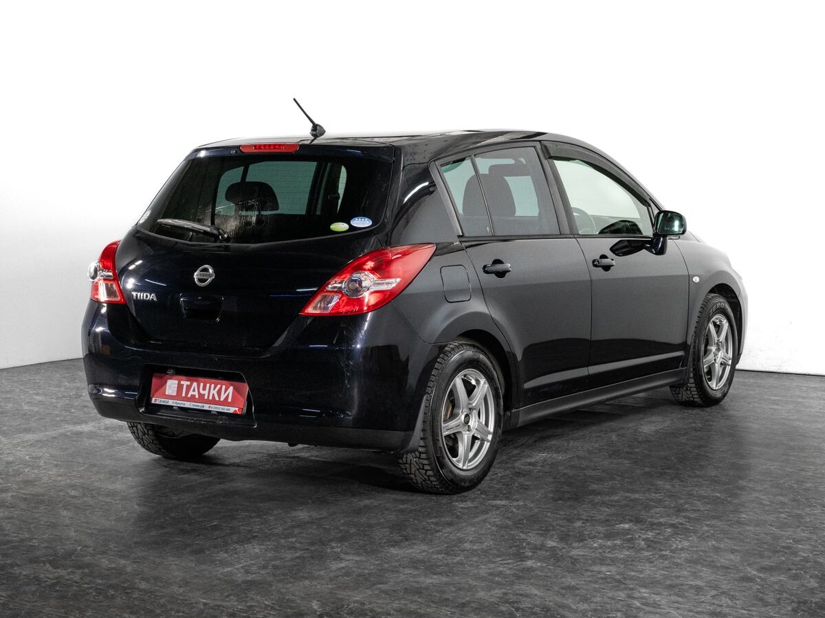 Nissan Tiida 2009 - фото автомобиля