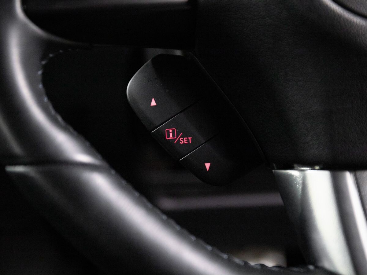 Subaru Levorg 2015 - фото автомобиля