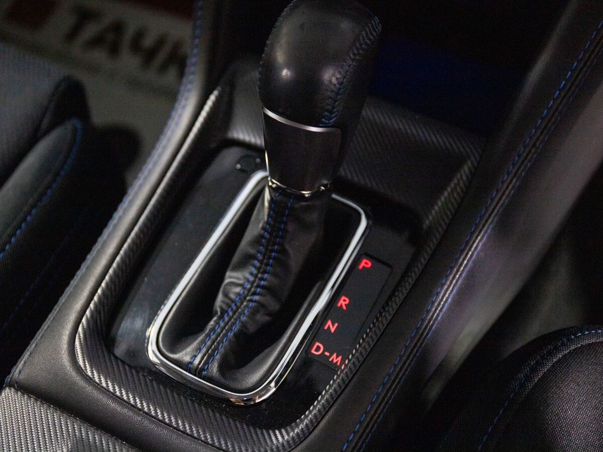 Subaru Levorg 2015 - фото автомобиля