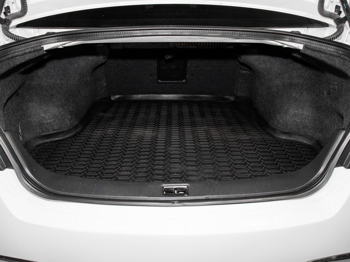 Nissan Teana 2011 - фото автомобиля