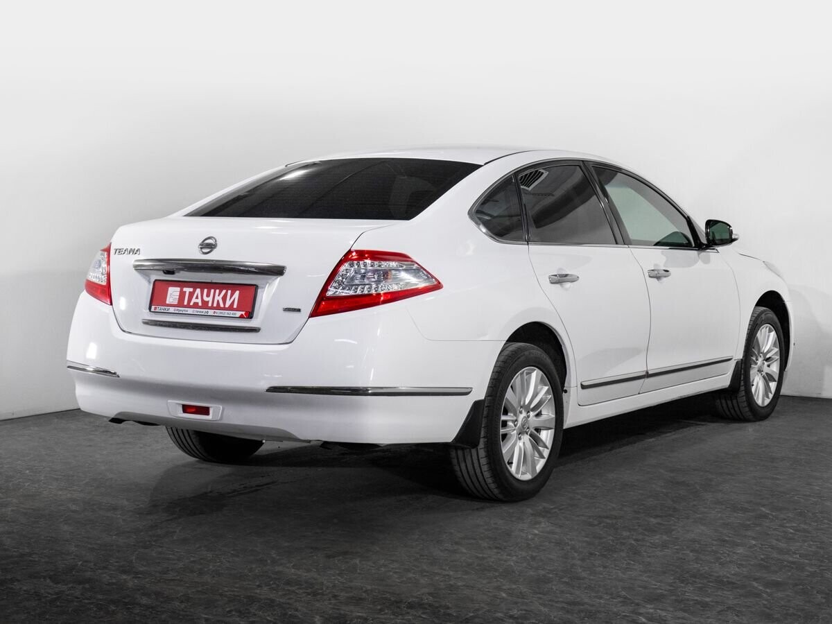 Nissan Teana 2011 - фото автомобиля