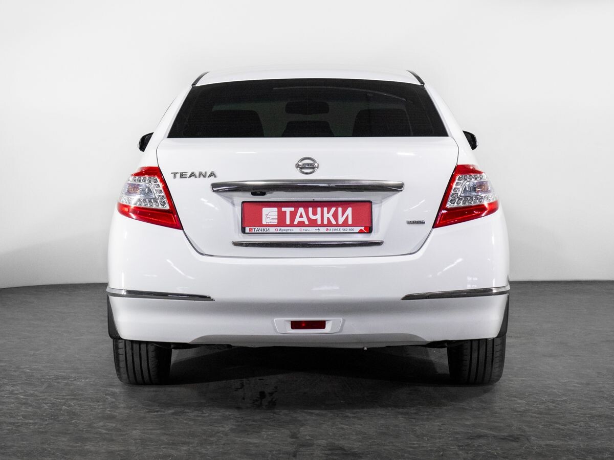 Nissan Teana 2011 - фото автомобиля