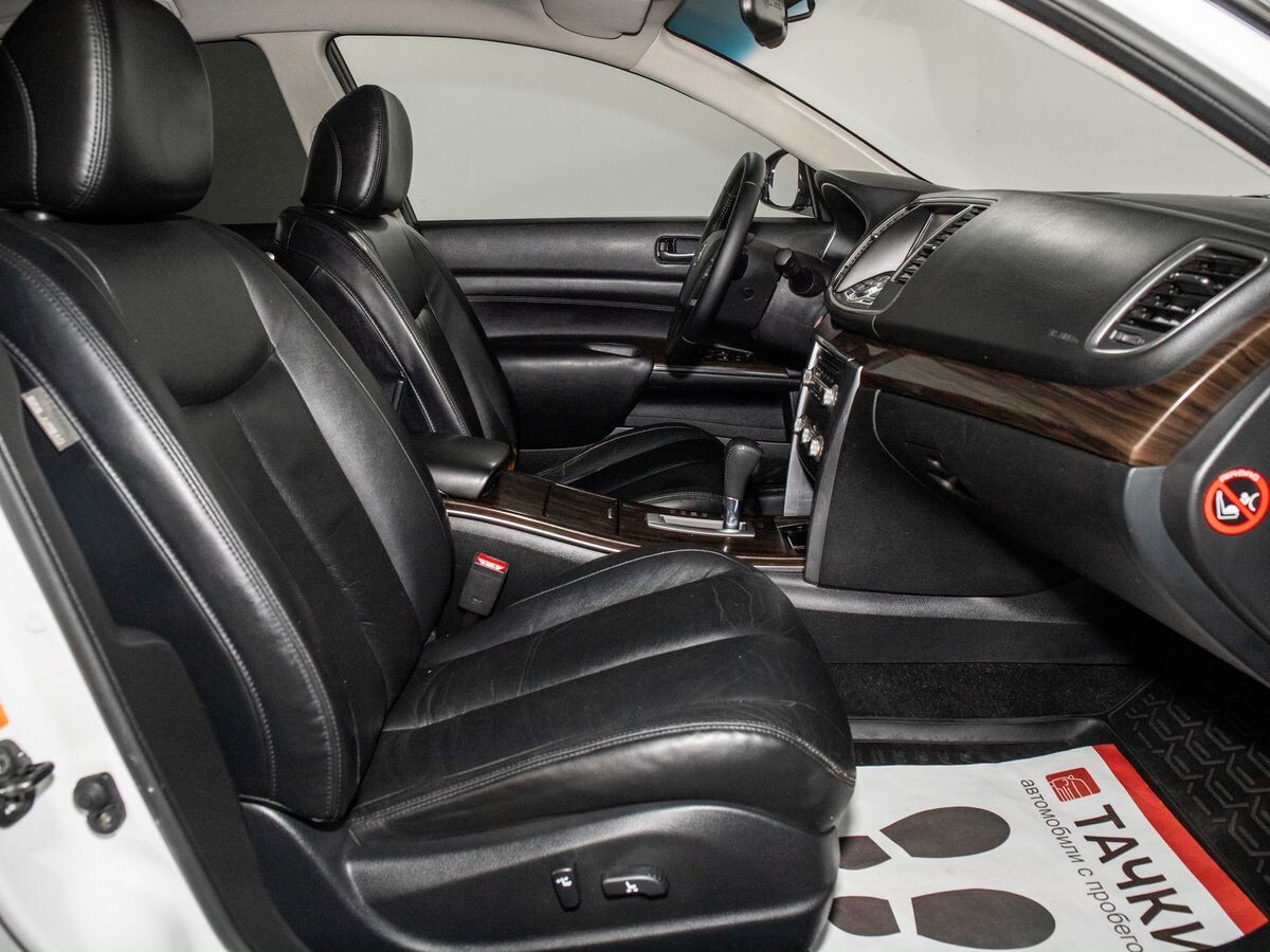 Nissan Teana 2011 - фото автомобиля