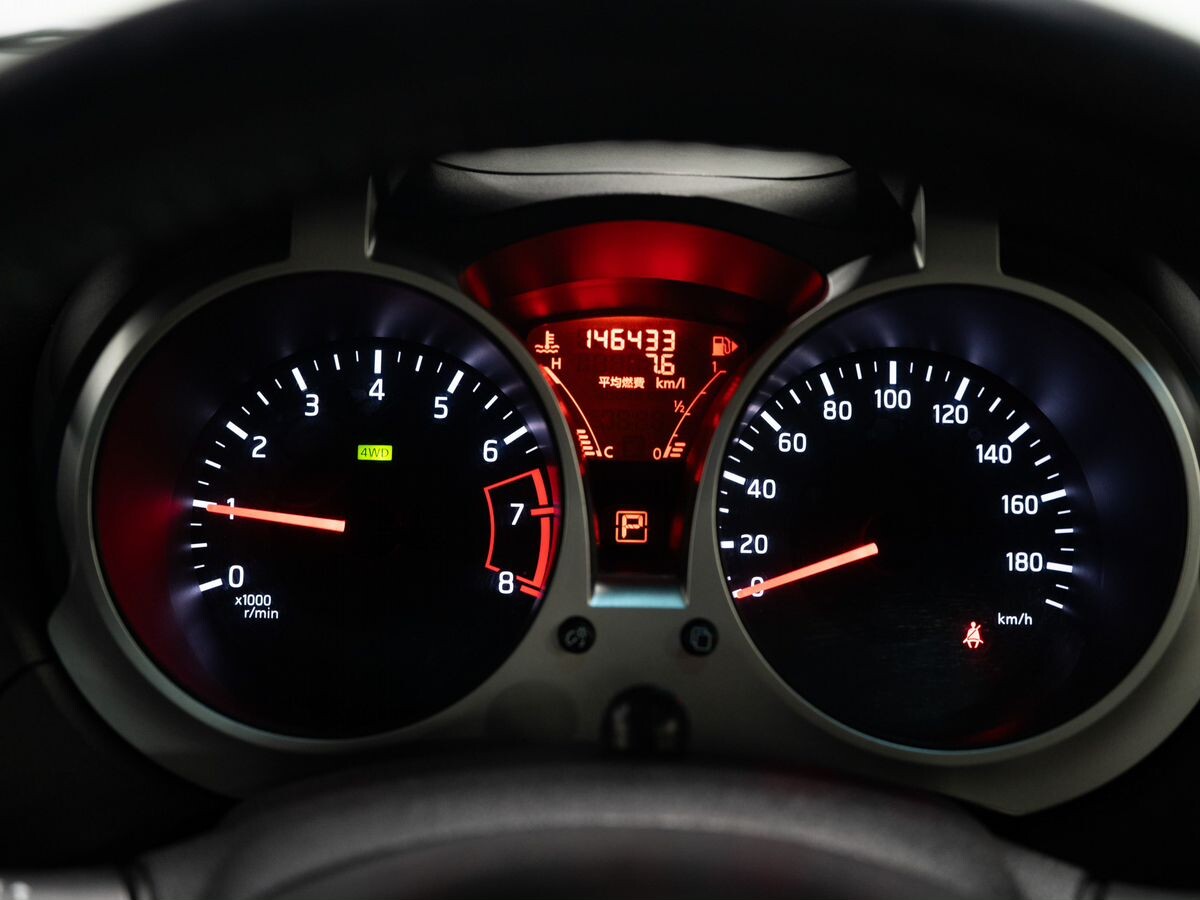 Nissan Juke 2016 - фото автомобиля