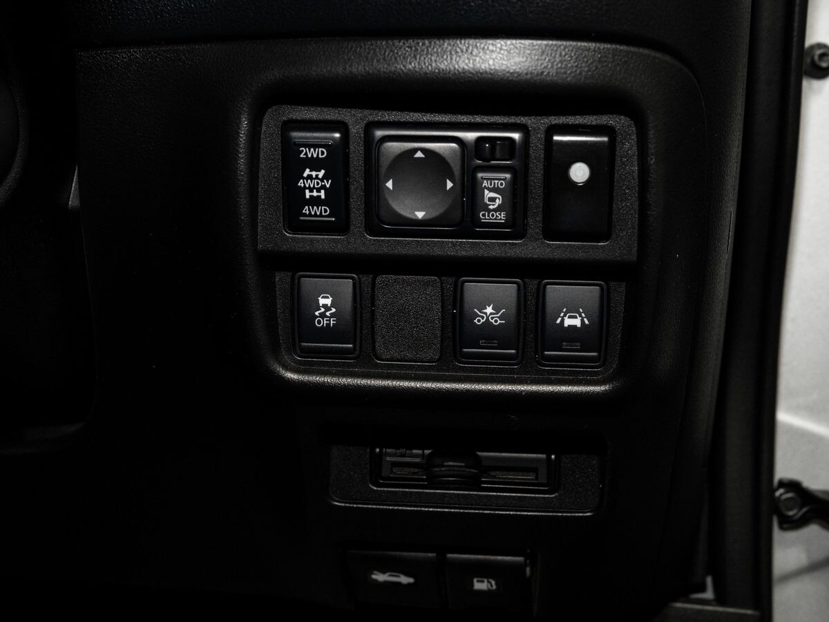 Nissan Juke 2016 - фото автомобиля