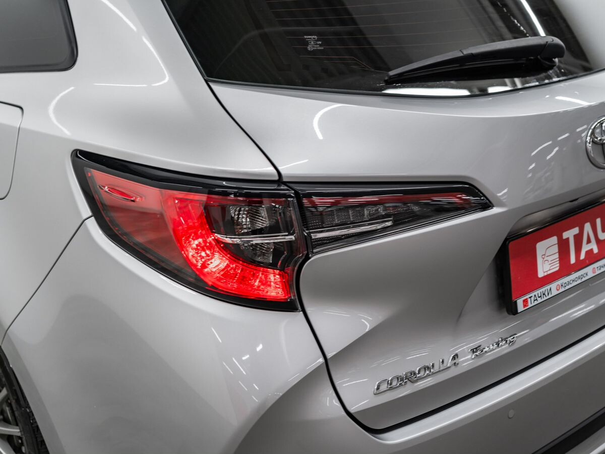 Toyota Corolla 2019 - фото автомобиля