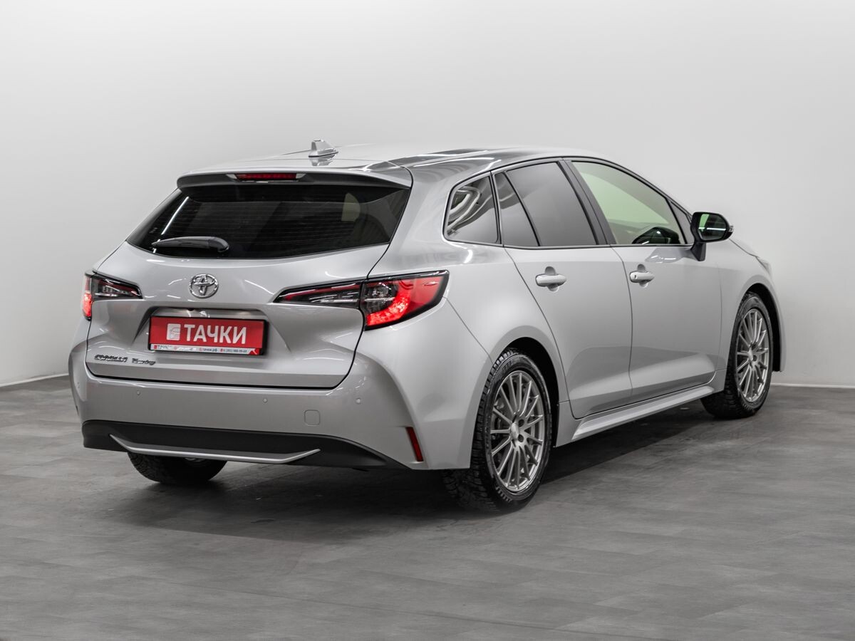 Toyota Corolla 2019 - фото автомобиля
