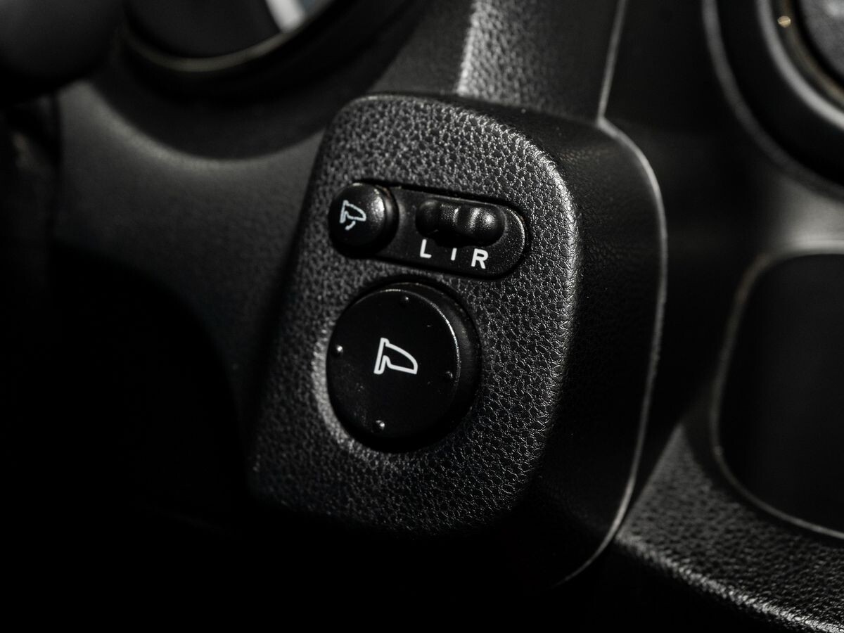 Honda Fit 2011 - фото автомобиля