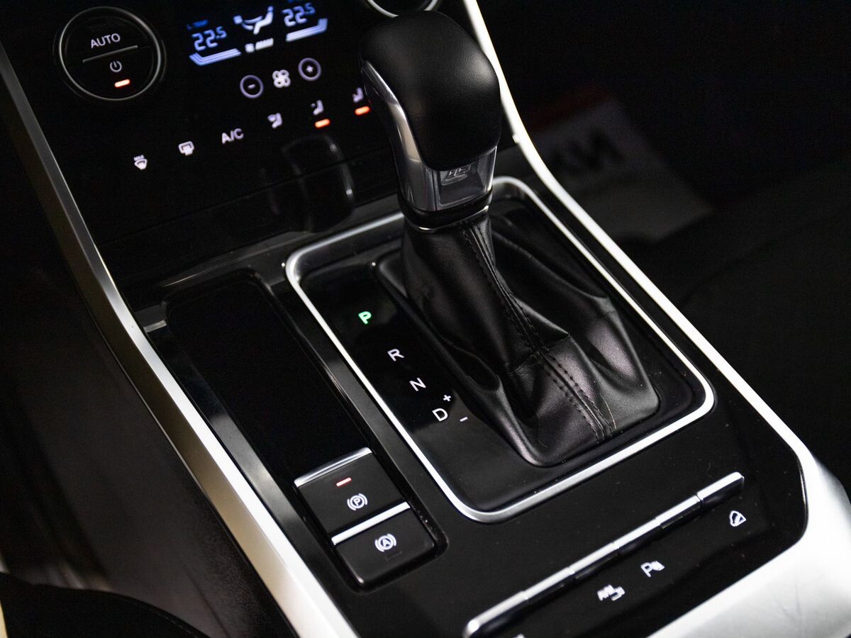 Chery Tiggo 8 2022 - фото автомобиля