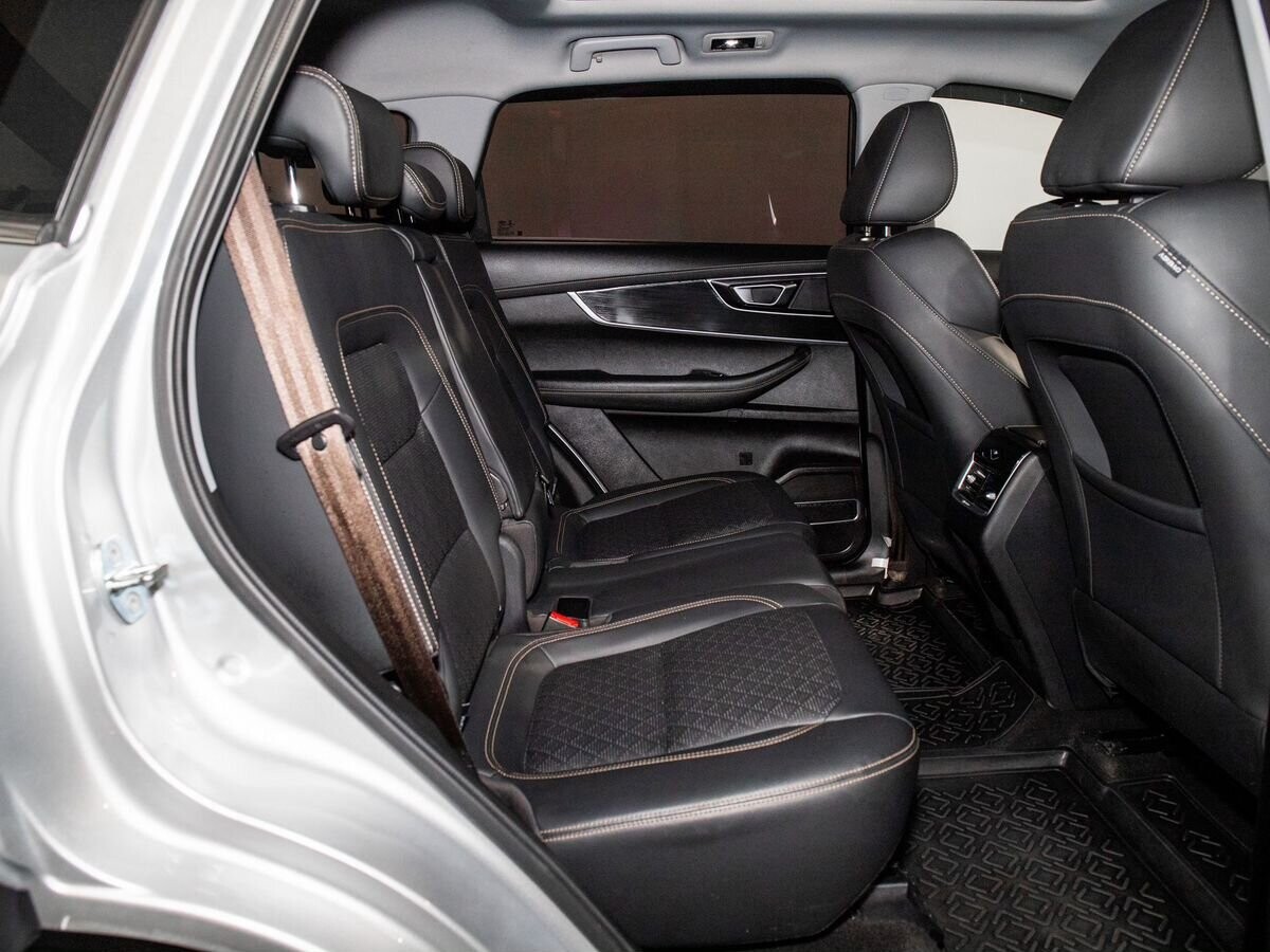 Chery Tiggo 8 2022 - фото автомобиля