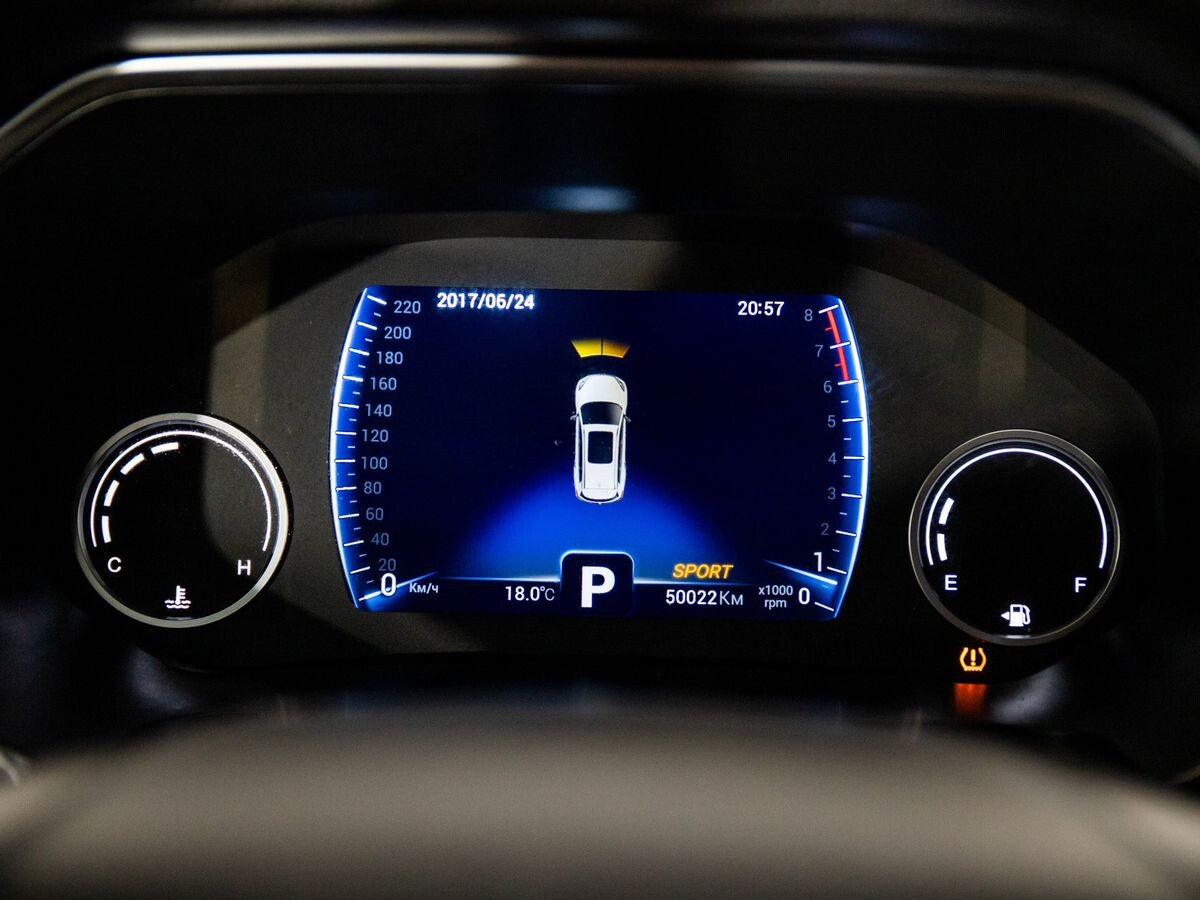 Chery Tiggo 8 2022 - фото автомобиля