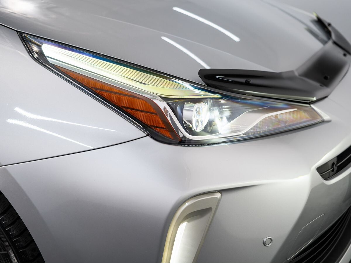 Toyota Prius 2019 - фото автомобиля