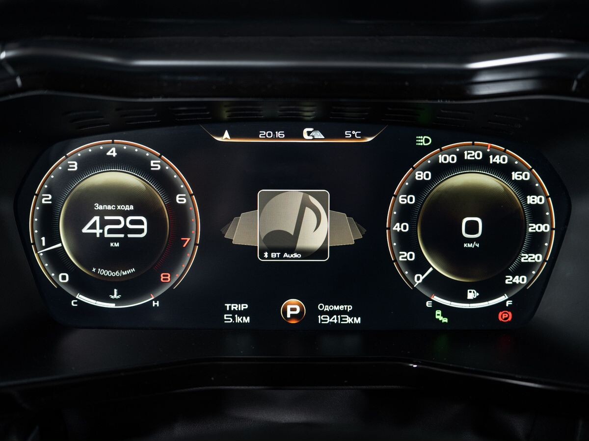 Geely Tugella 2024 - фото автомобиля