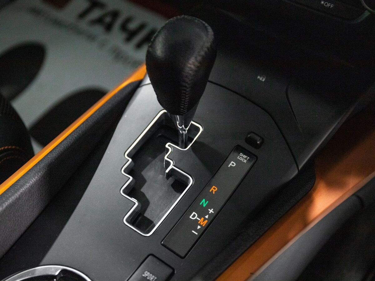 Toyota Avensis 2016 - фото автомобиля