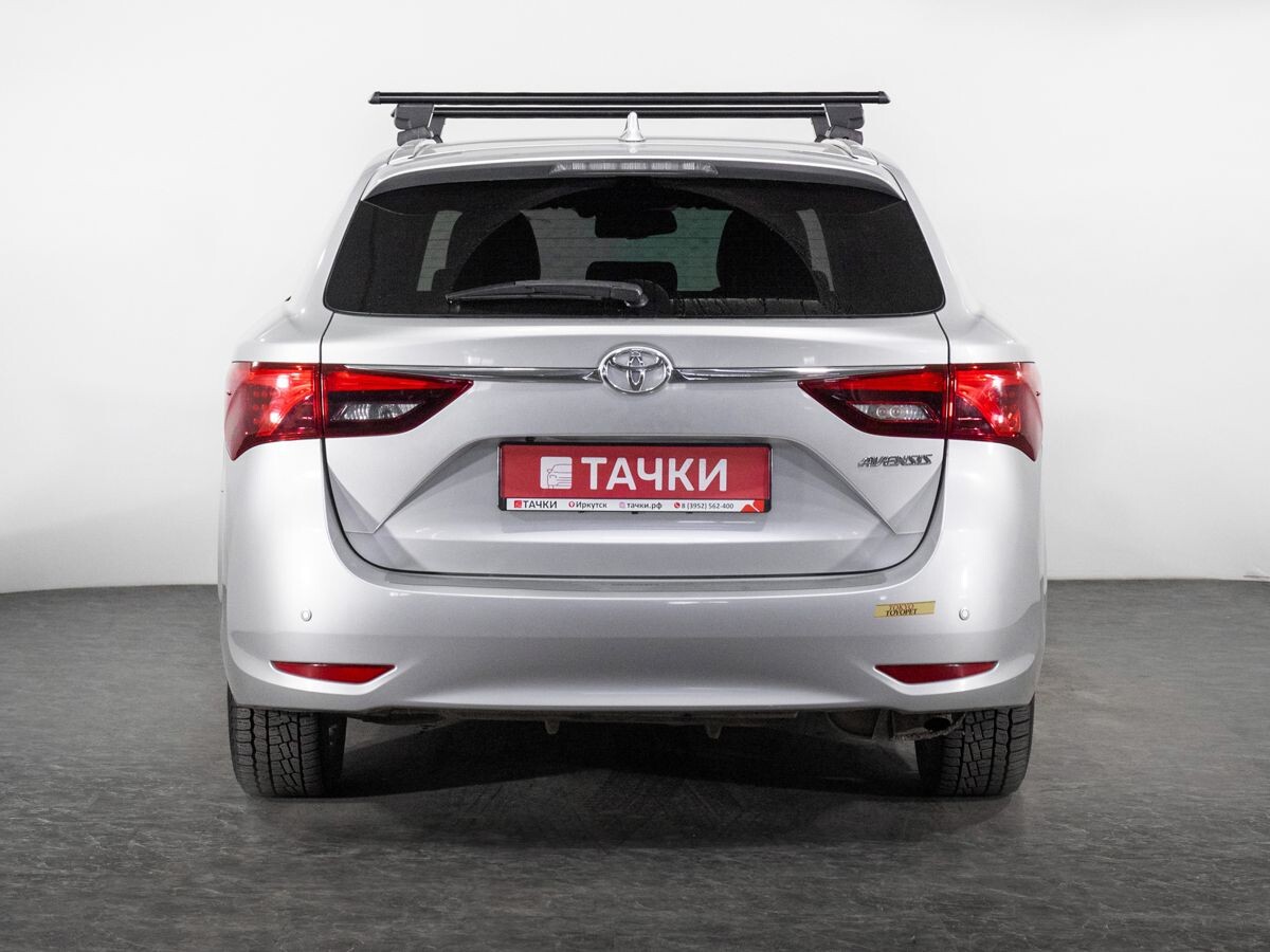 Toyota Avensis 2016 - фото автомобиля