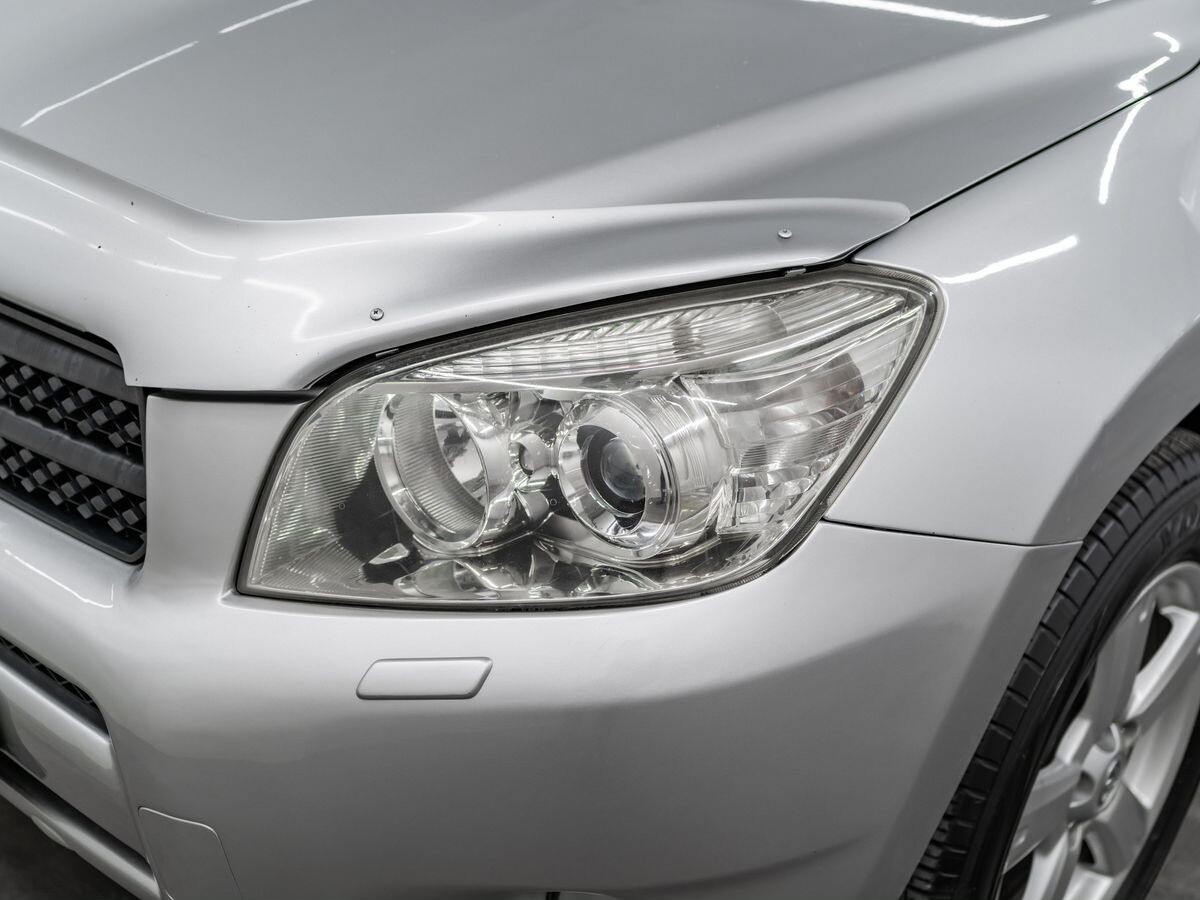 Toyota RAV4 2008 - фото автомобиля