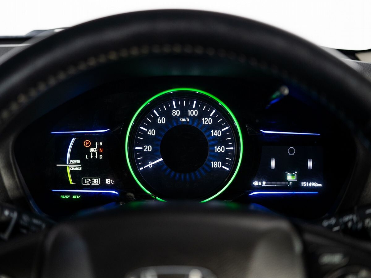 Honda Vezel 2014 - фото автомобиля