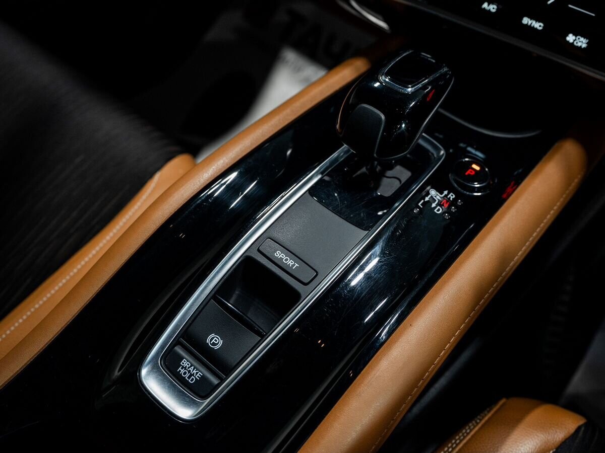 Honda Vezel 2019 - фото автомобиля