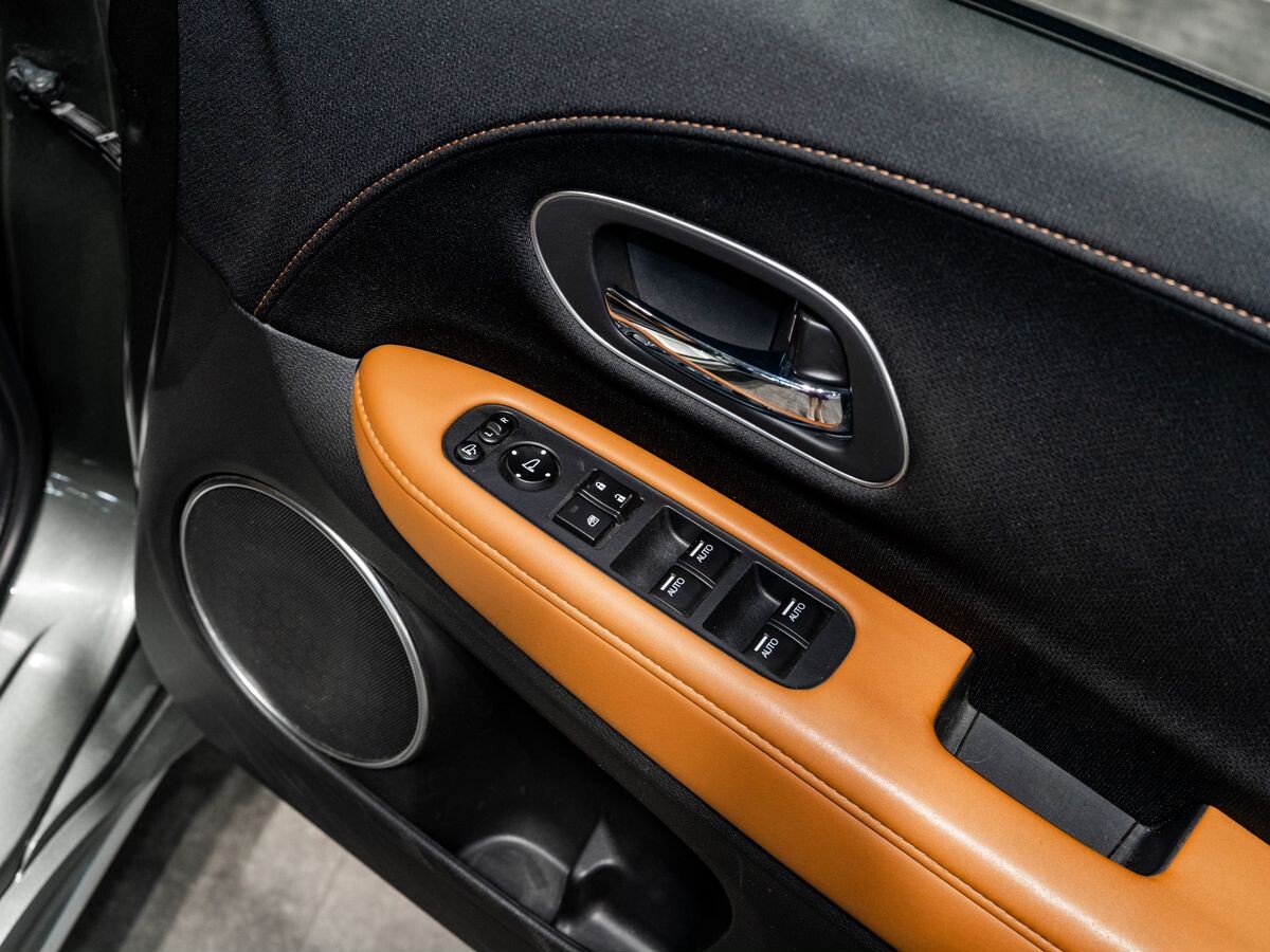 Honda Vezel 2019 - фото автомобиля