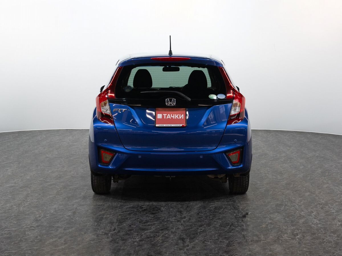 Honda Fit 2015 - фото автомобиля
