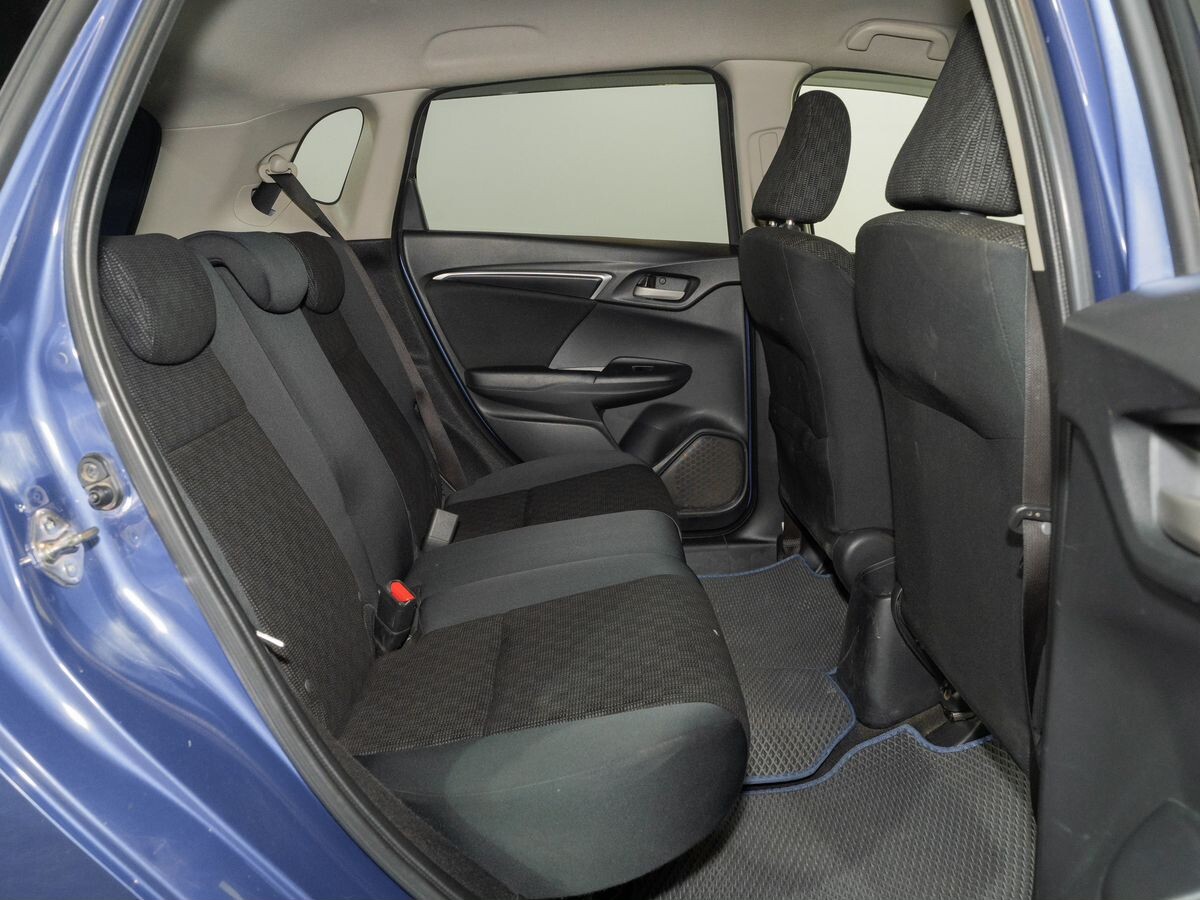 Honda Fit 2015 - фото автомобиля