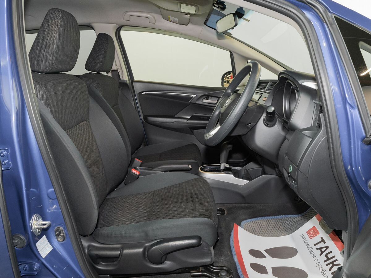 Honda Fit 2015 - фото автомобиля