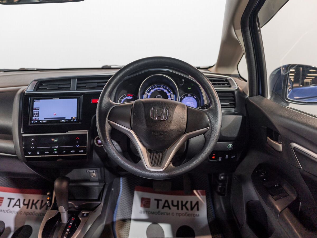 Honda Fit 2015 - фото автомобиля