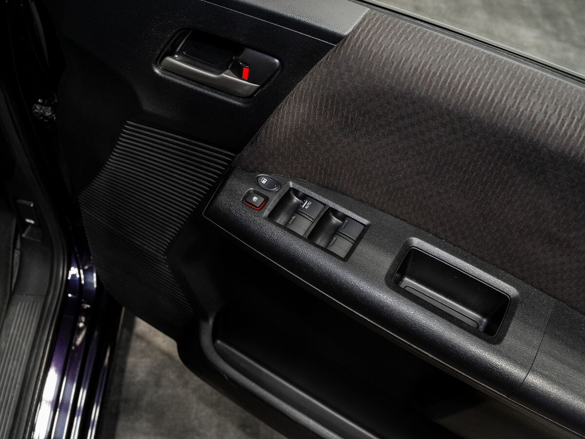 Honda Freed 2012 - фото автомобиля