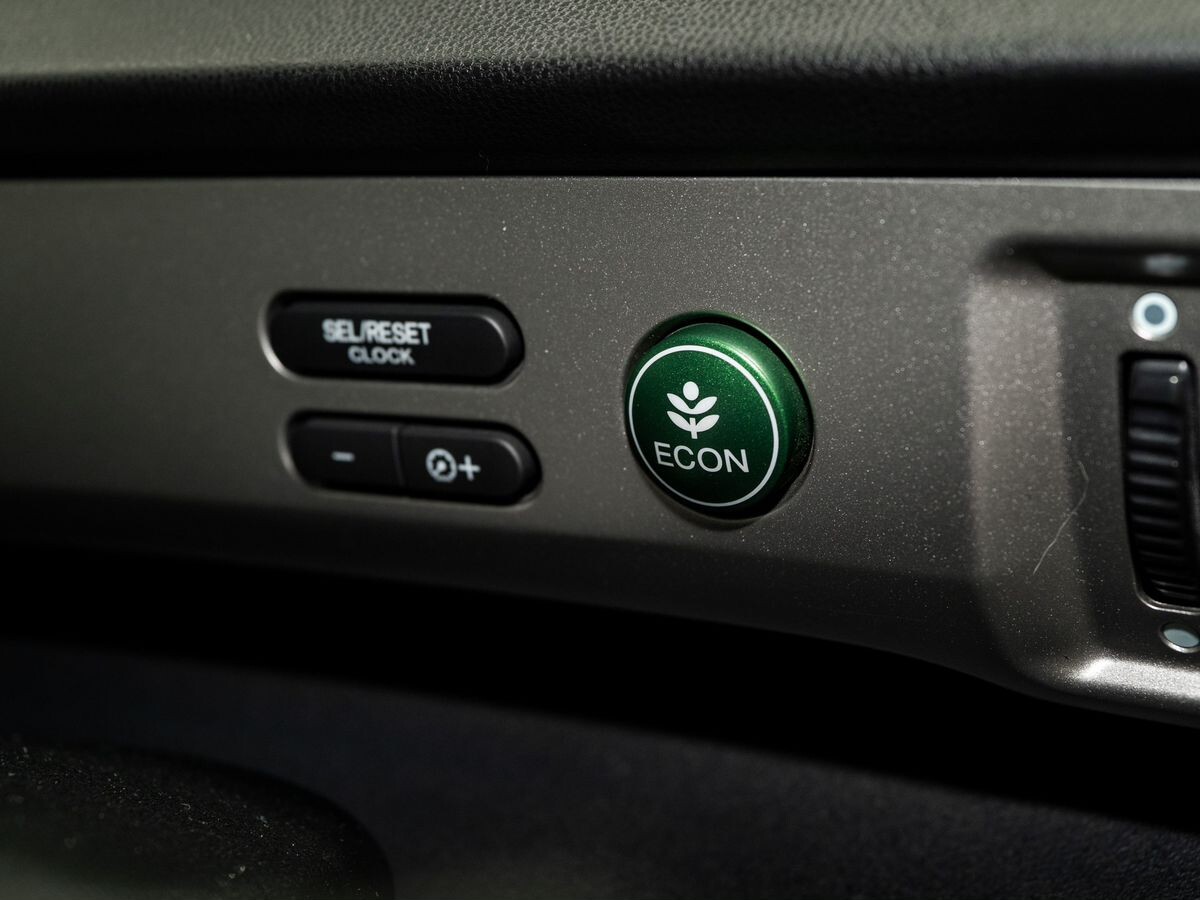 Honda Freed 2012 - фото автомобиля