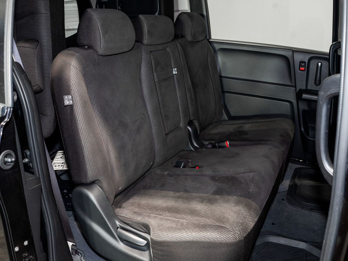 Honda Freed 2012 - фото автомобиля