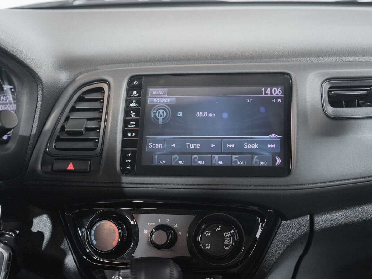 Honda Vezel 2021 - фото автомобиля