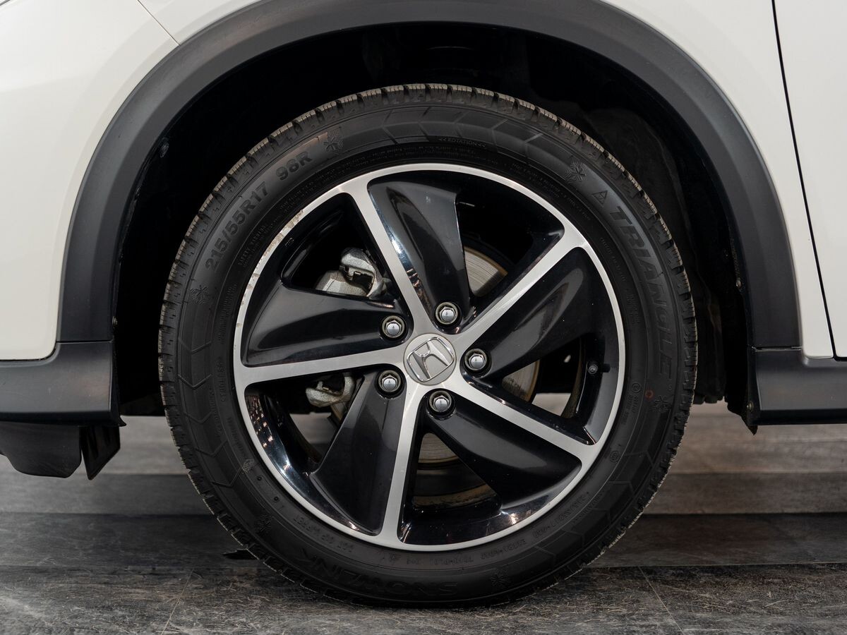 Honda Vezel 2021 - фото автомобиля