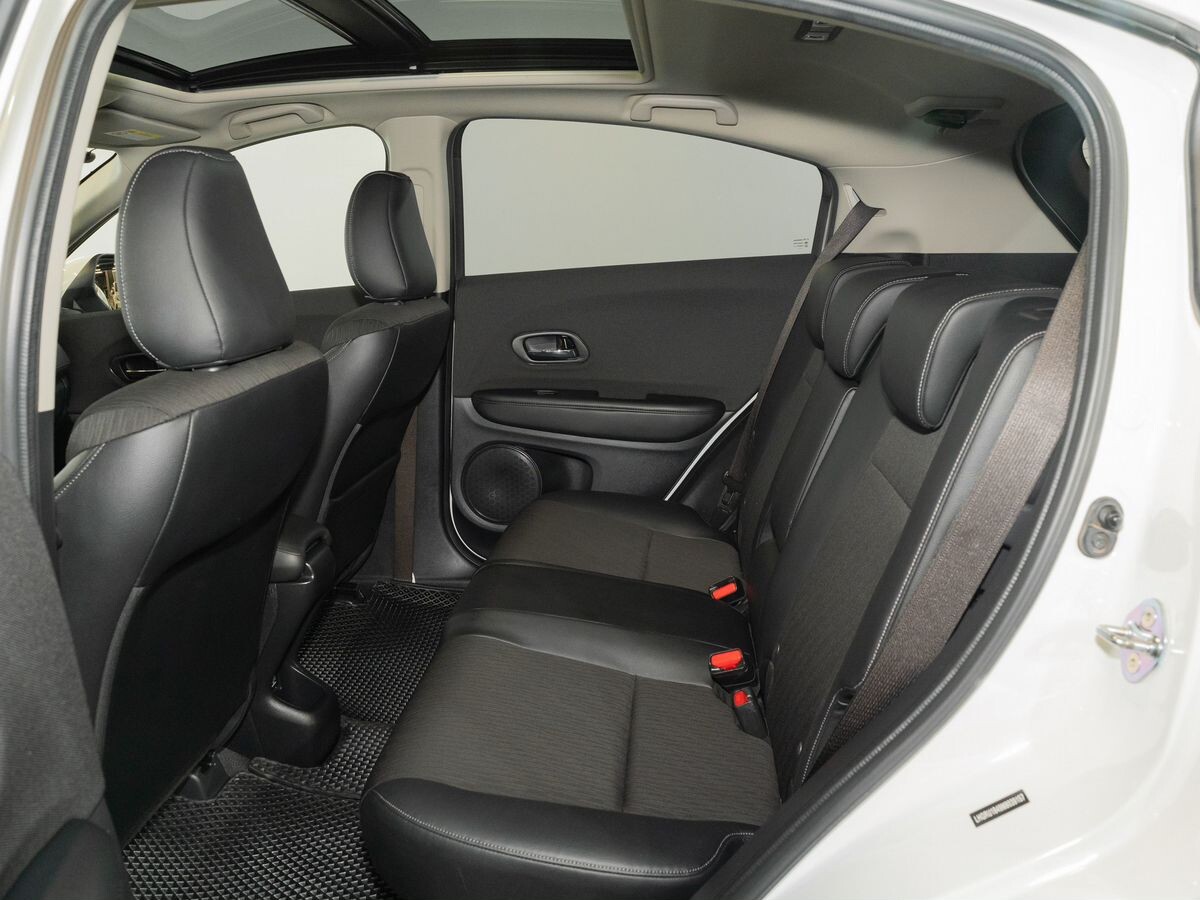 Honda Vezel 2021 - фото автомобиля