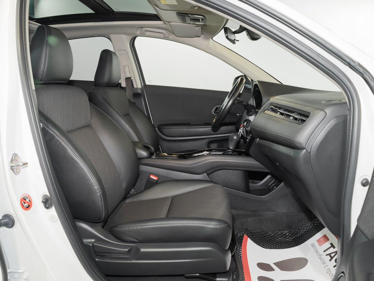 Honda Vezel 2021 - фото автомобиля