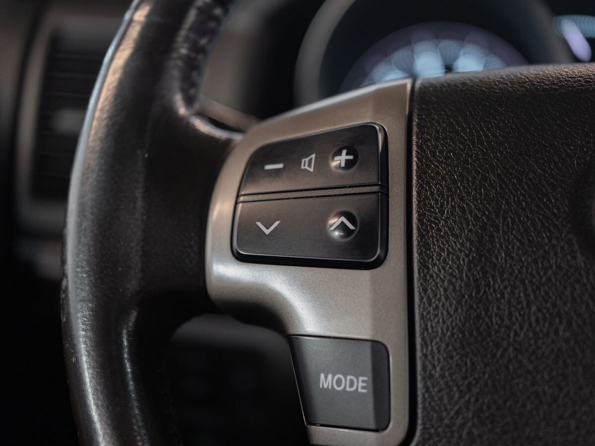 Toyota Land Cruiser 2008 - фото автомобиля