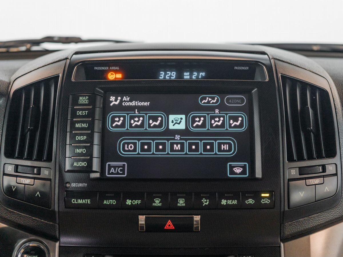 Toyota Land Cruiser 2008 - фото автомобиля