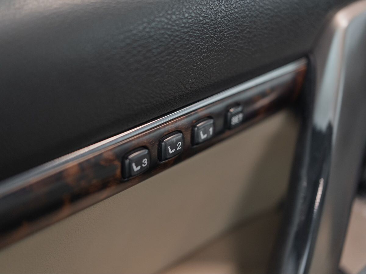 Toyota Land Cruiser 2008 - фото автомобиля