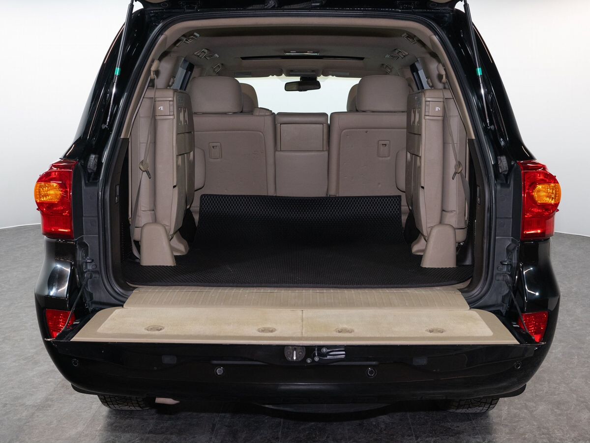Toyota Land Cruiser 2008 - фото автомобиля