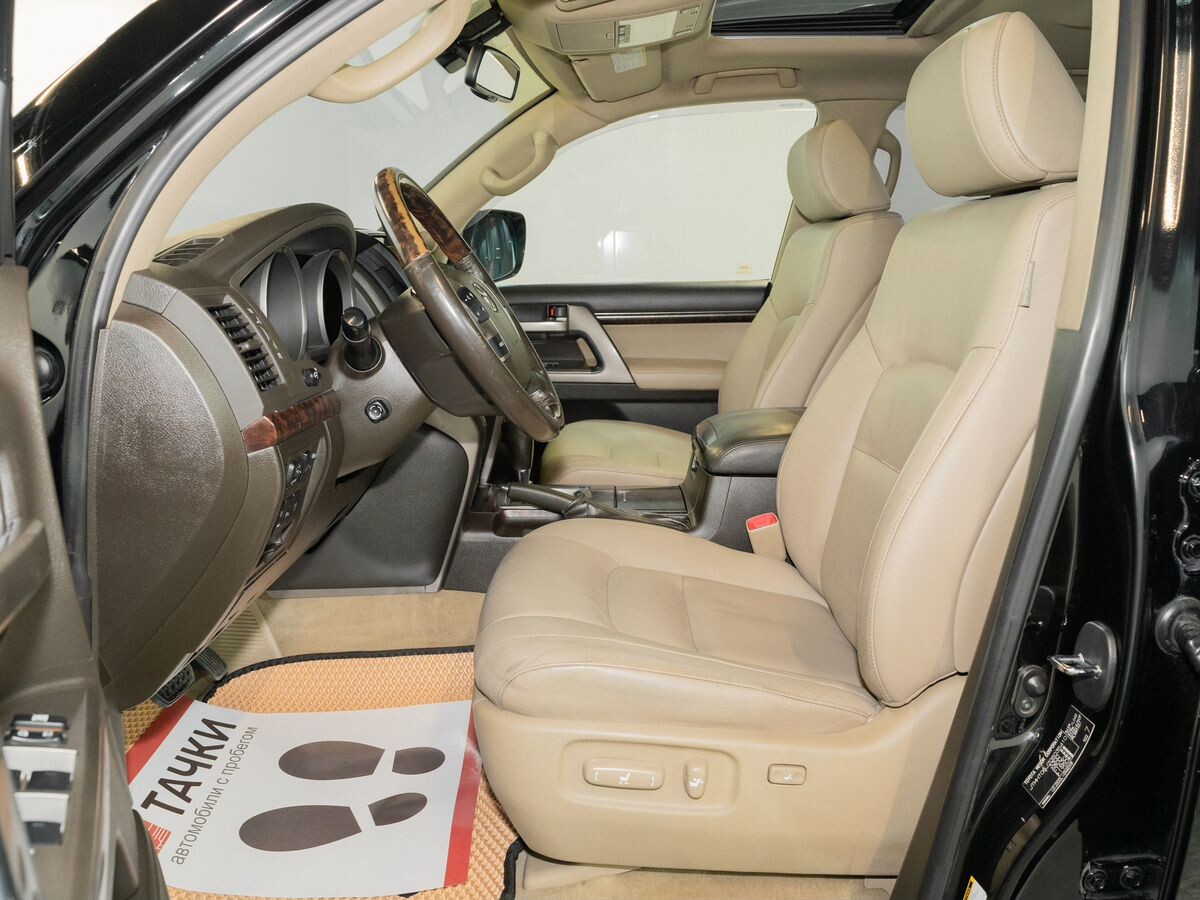 Toyota Land Cruiser 2008 - фото автомобиля