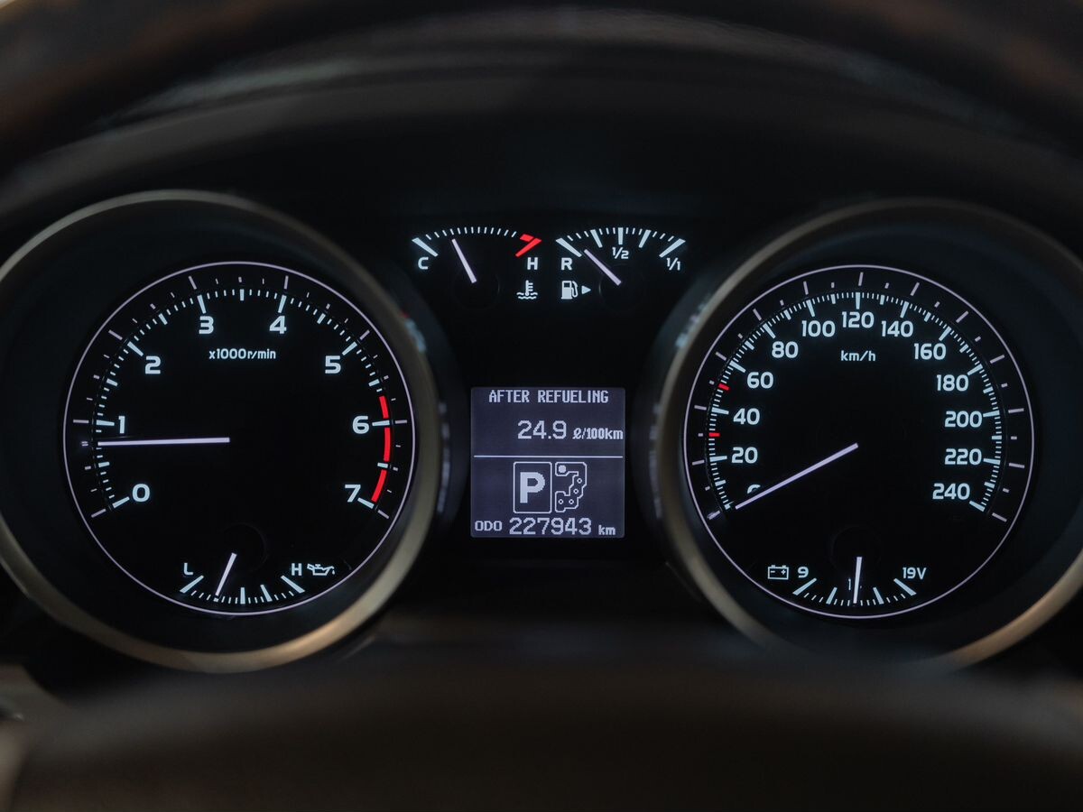 Toyota Land Cruiser 2008 - фото автомобиля
