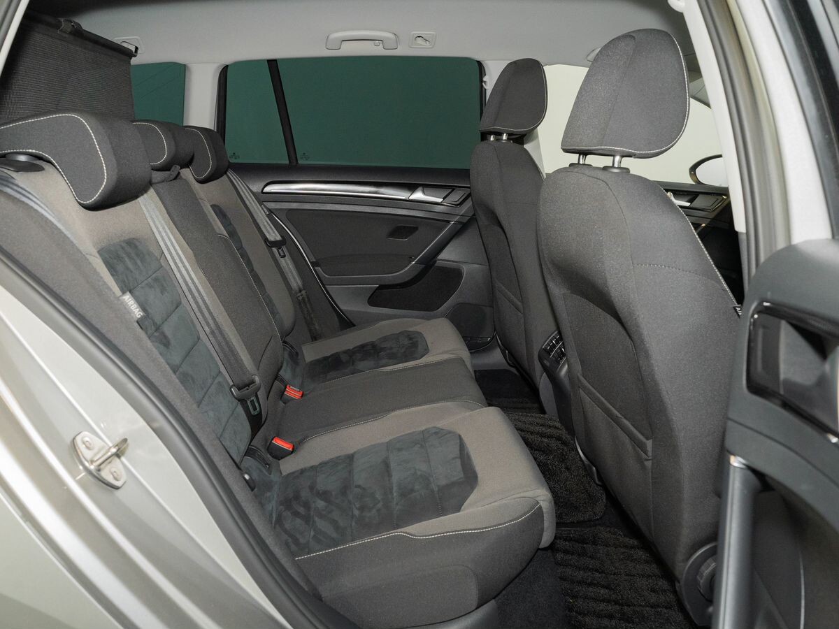 Volkswagen Golf 2014 - фото автомобиля