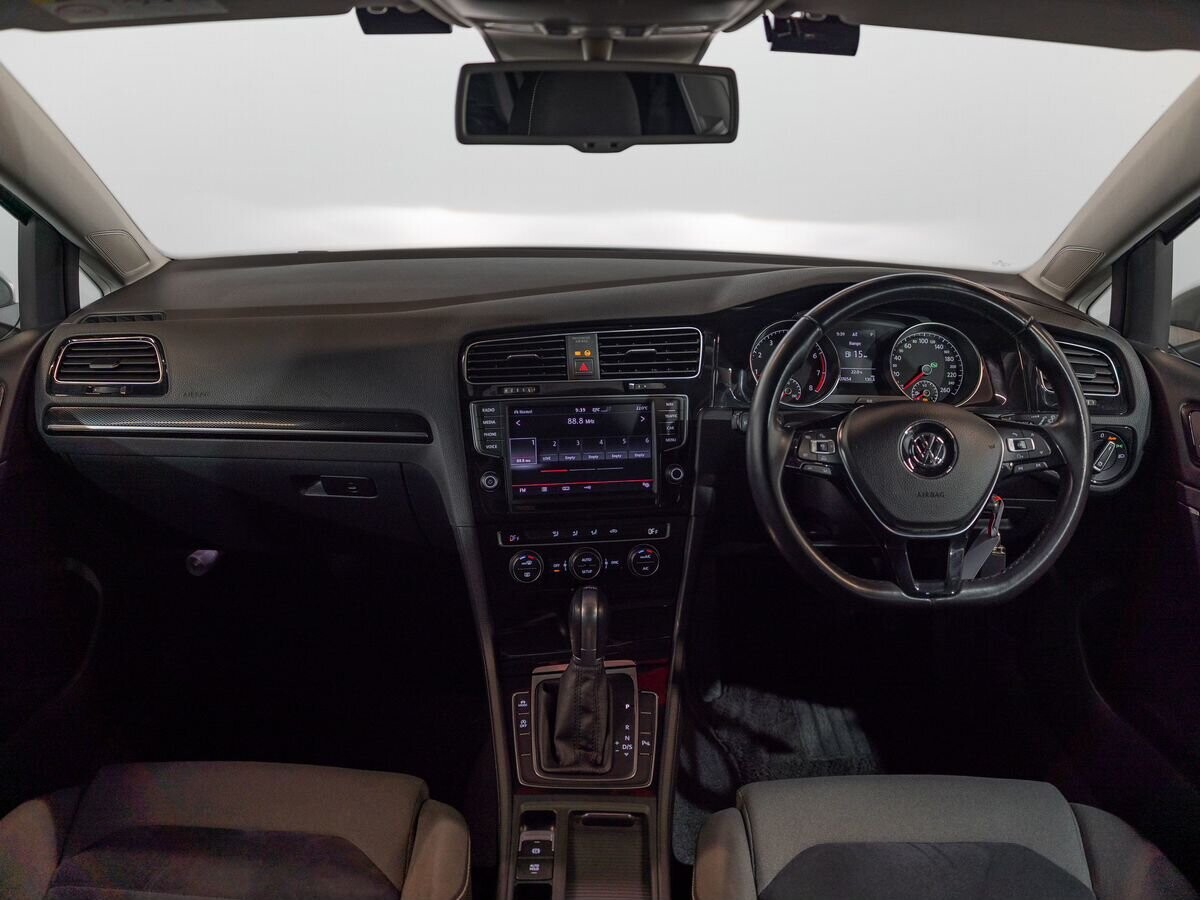 Volkswagen Golf 2014 - фото автомобиля