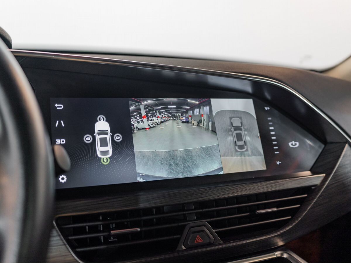 Geely Tugella 2019 - фото автомобиля