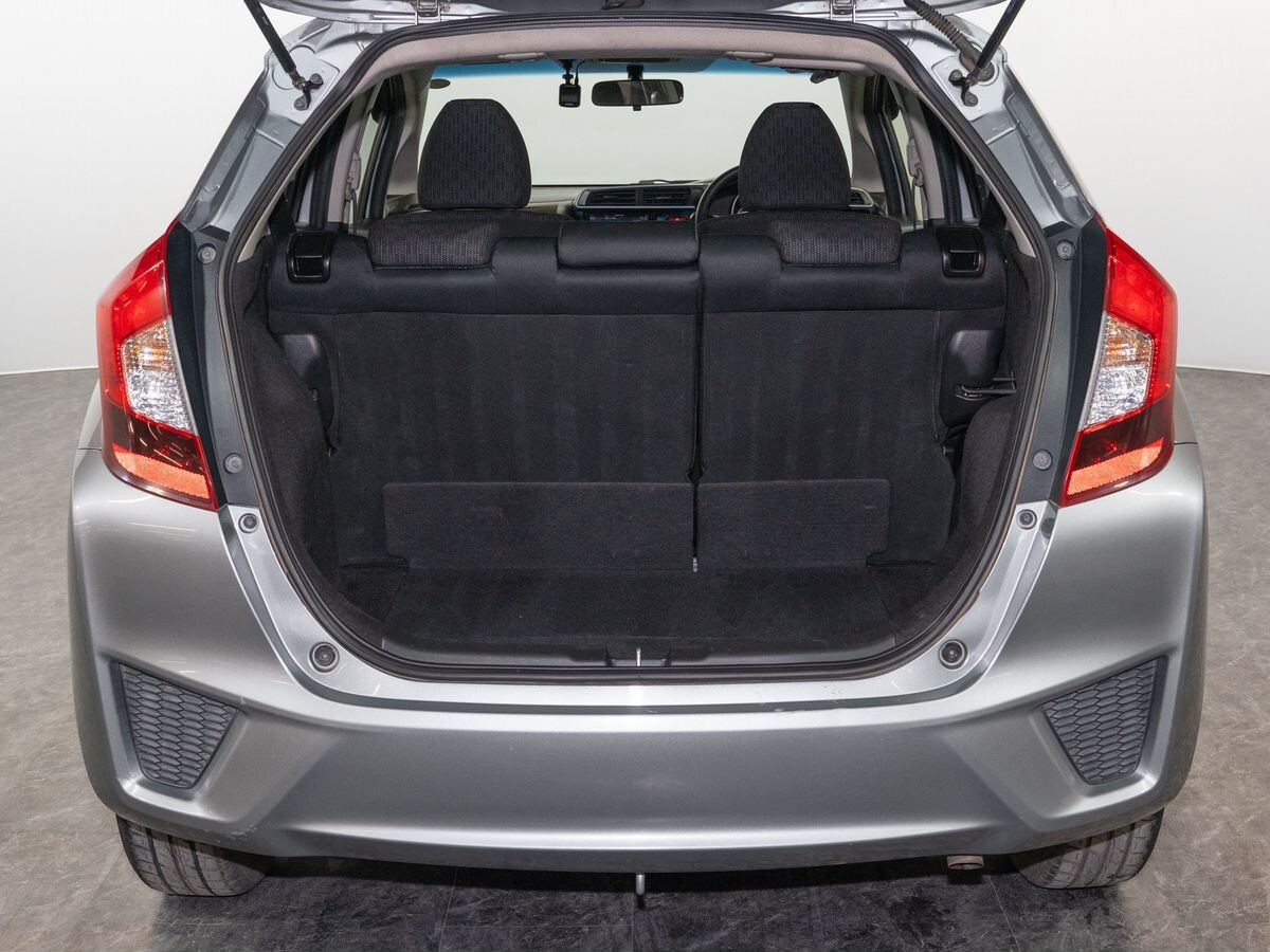 Honda Fit 2016 - фото автомобиля