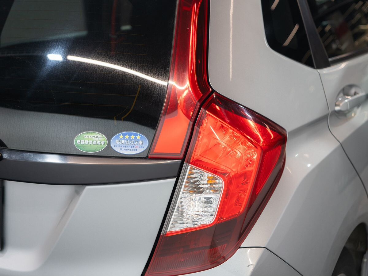 Honda Fit 2016 - фото автомобиля