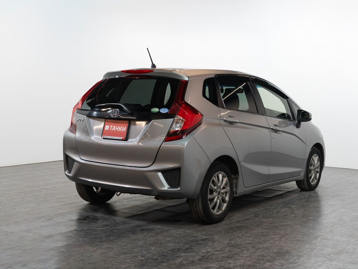 Honda Fit 2016 - фото автомобиля