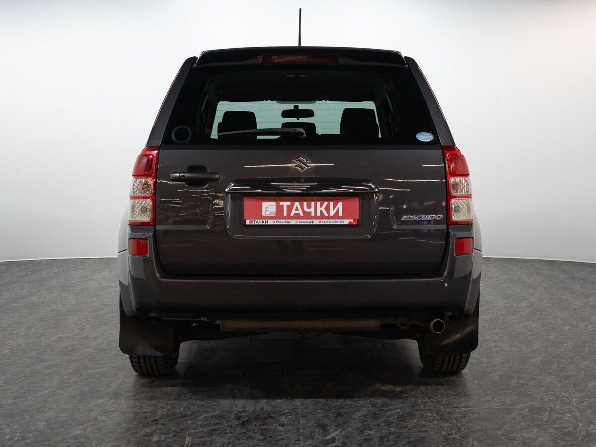 Suzuki Escudo 2013 - фото автомобиля