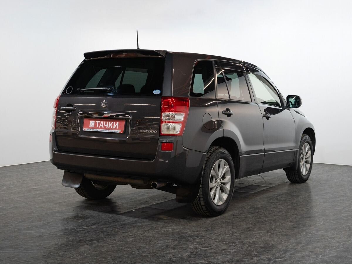 Suzuki Escudo 2013 - фото автомобиля
