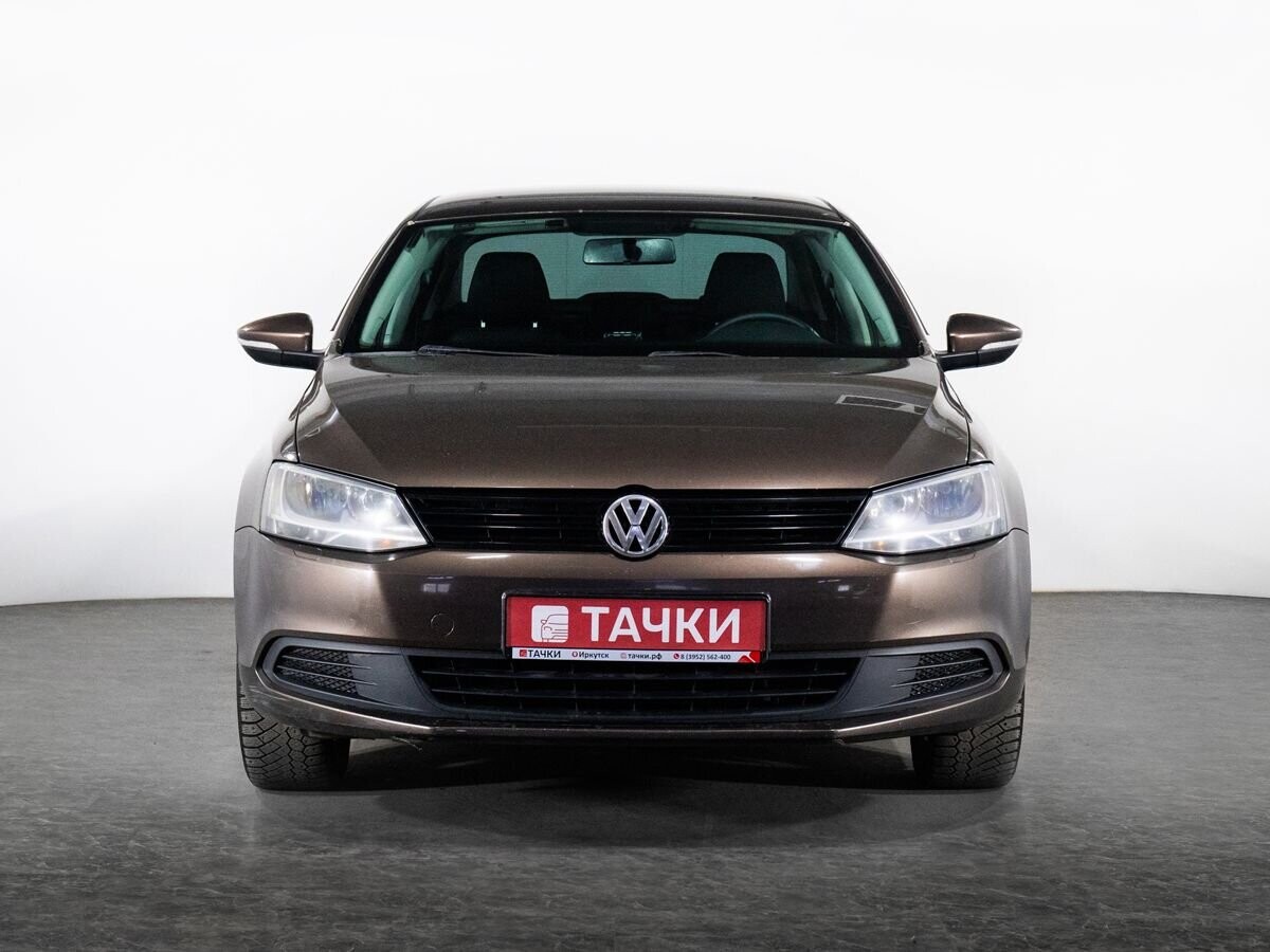 Volkswagen Jetta 2012 - фото автомобиля