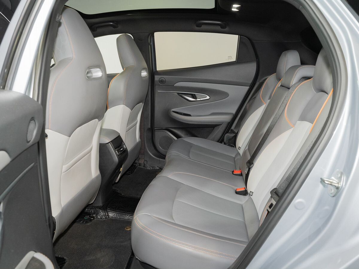 Changan UNI-T 2022 - фото автомобиля